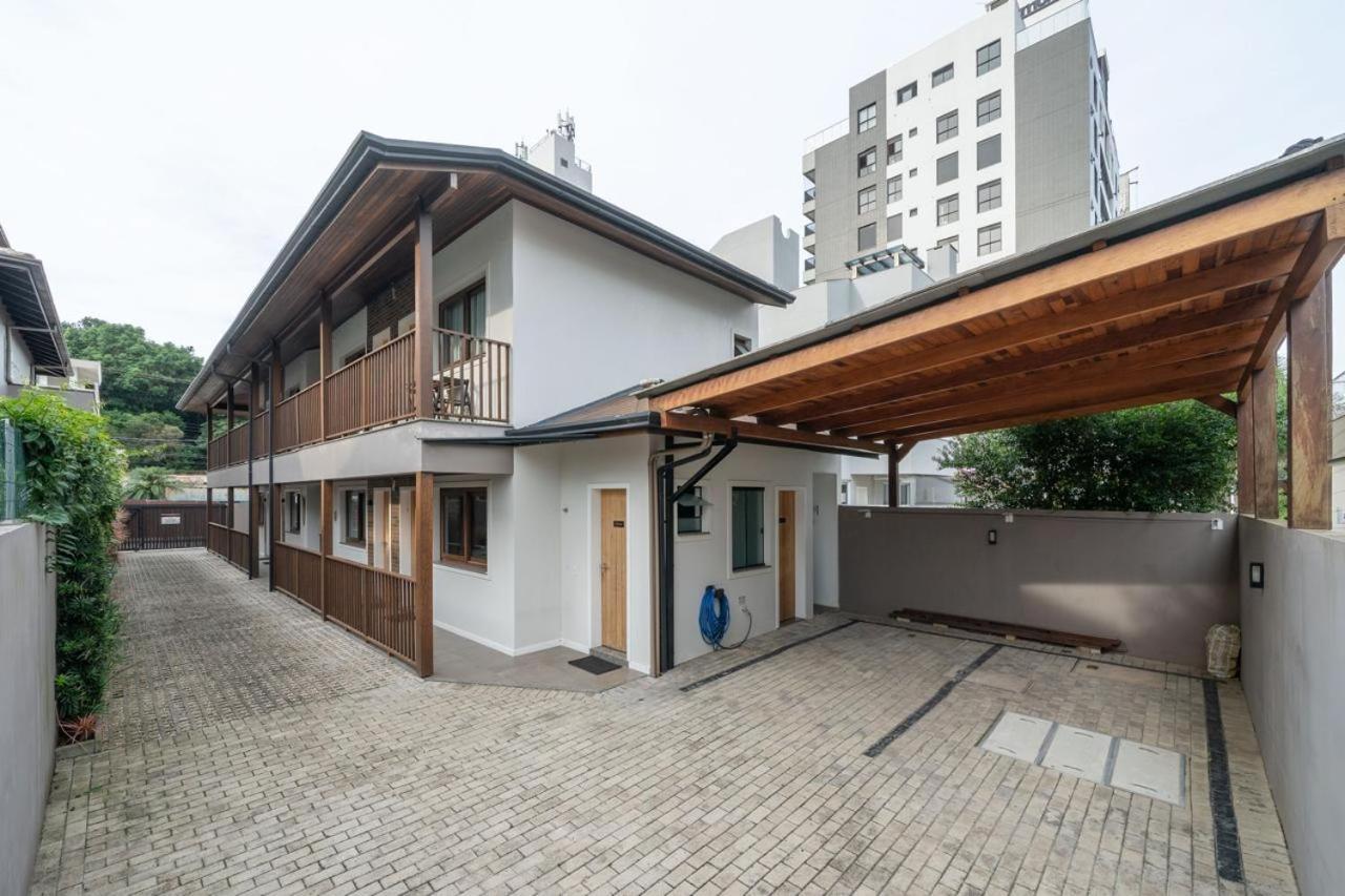 Banzai Brava Suites Itajaí Zewnętrze zdjęcie
